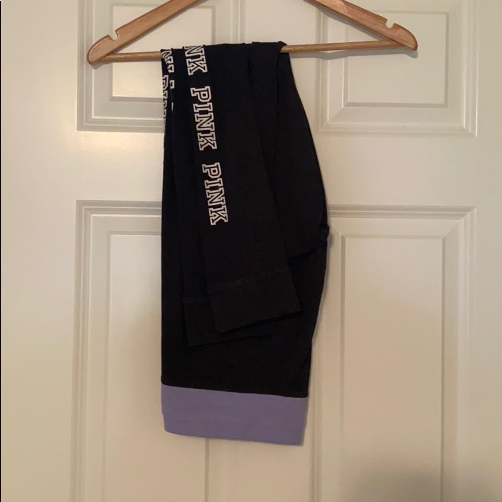 victoria’s secret pink leggings!!